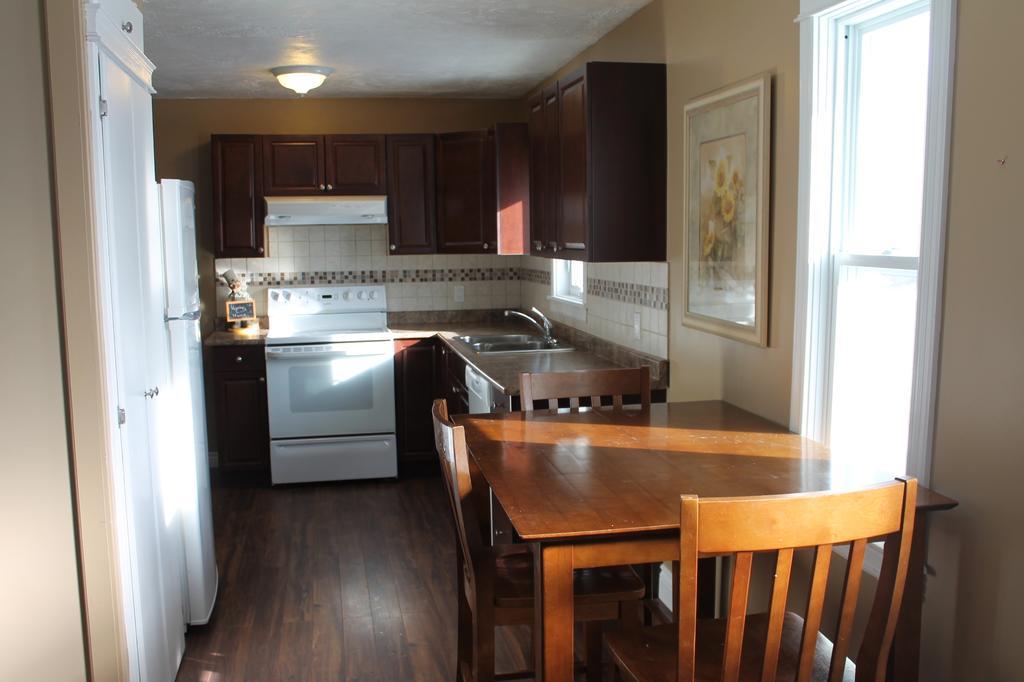 Work Play Suites Union Fredericton Luaran gambar